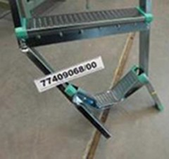 stylbi1 Опасни домашни стълби - предупреждават от Комисията за защита на потребителите. опасни стълби