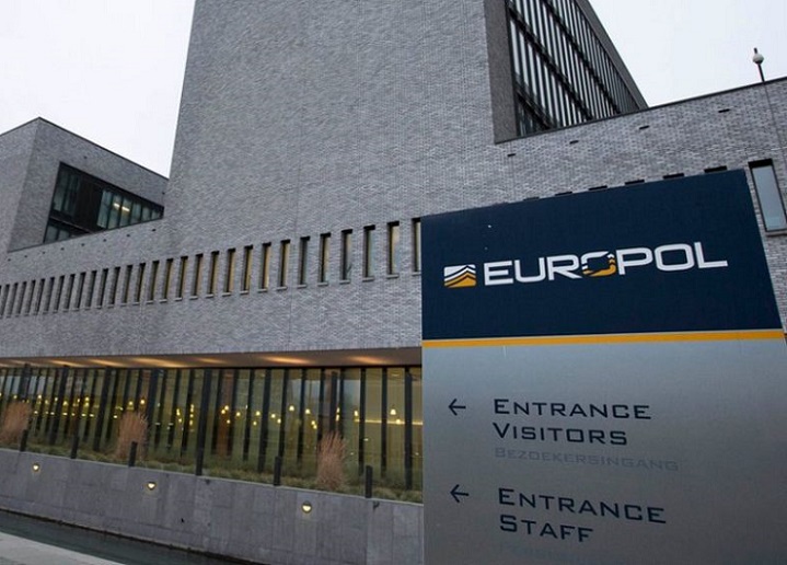 фалшиви стоки